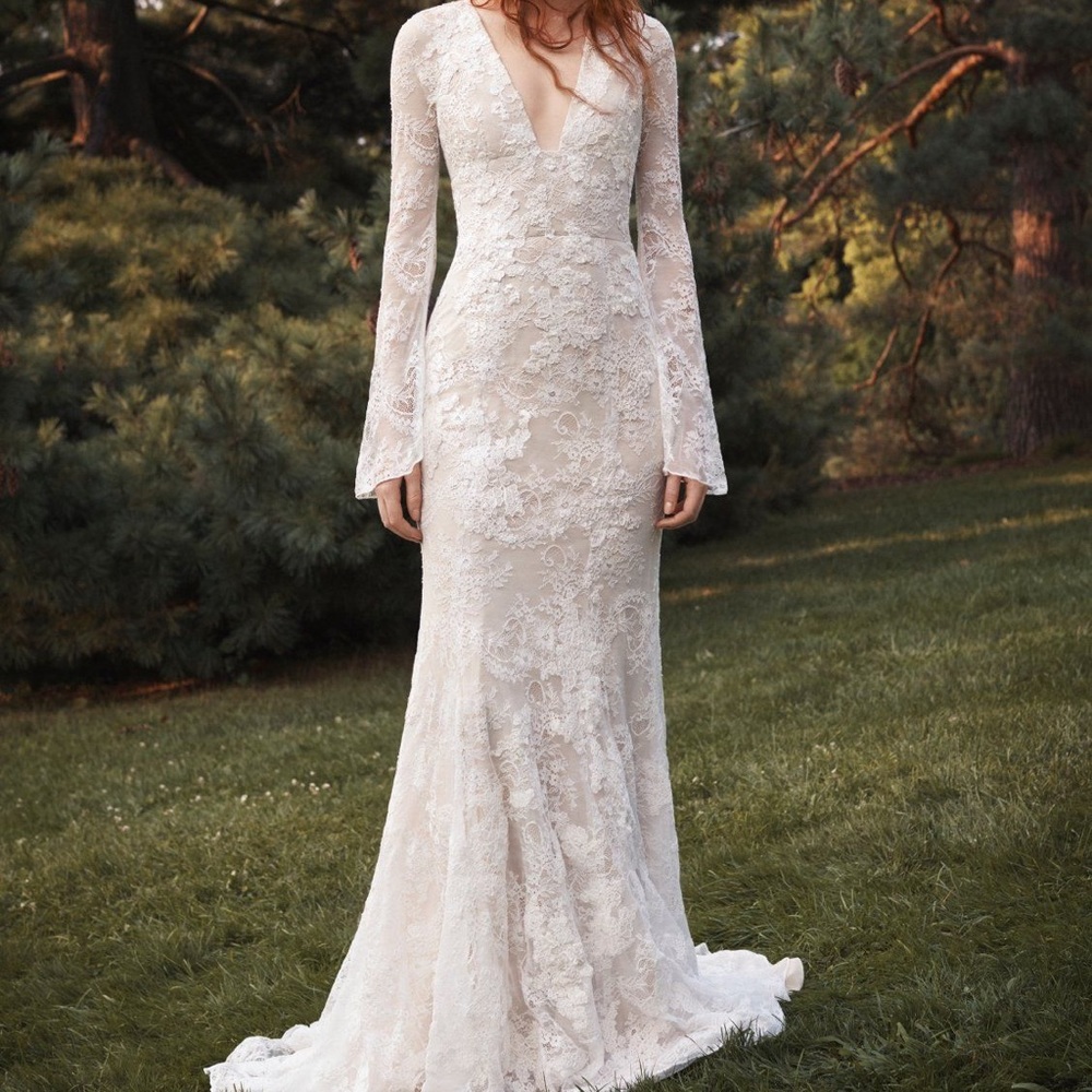 Vera Wang Wedding Dress